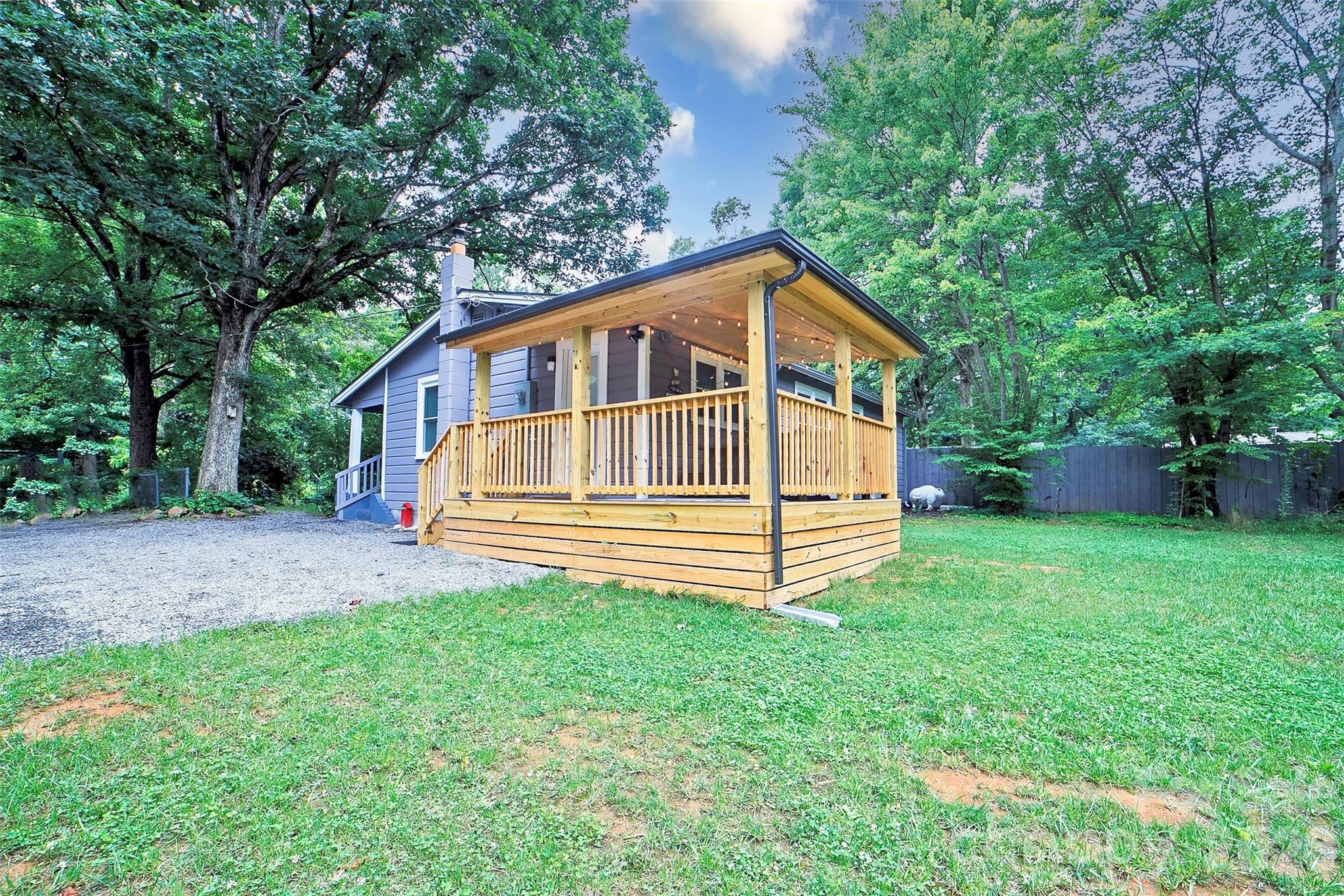 22 Glenview Place Arden NC 28704