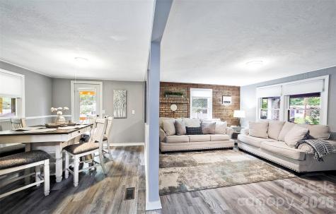 22 Glenview Place Arden NC 28704