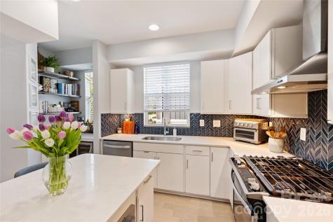 1651 Duckworth Avenue Charlotte NC 28208