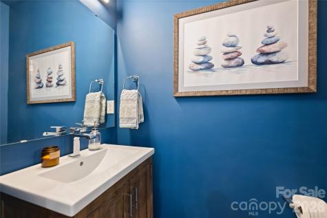 1651 Duckworth Avenue Charlotte NC 28208