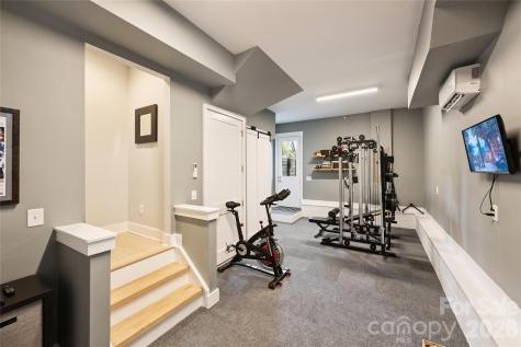 1651 Duckworth Avenue Charlotte NC 28208