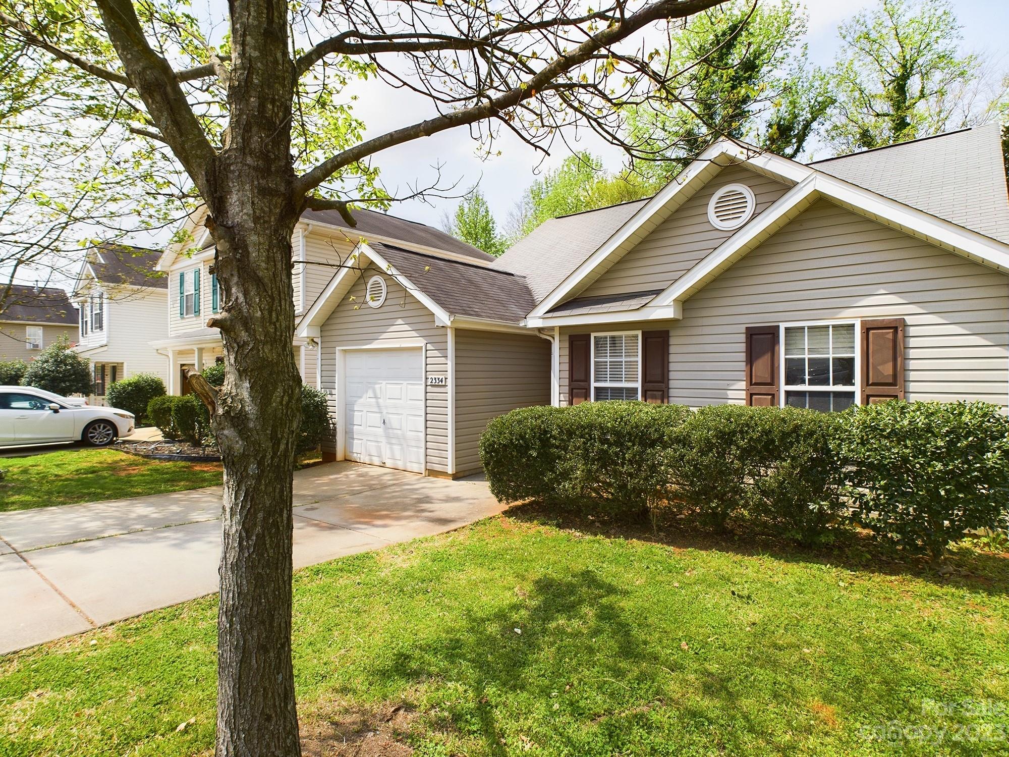 2334 Reid Oaks Drive Charlotte NC 28208