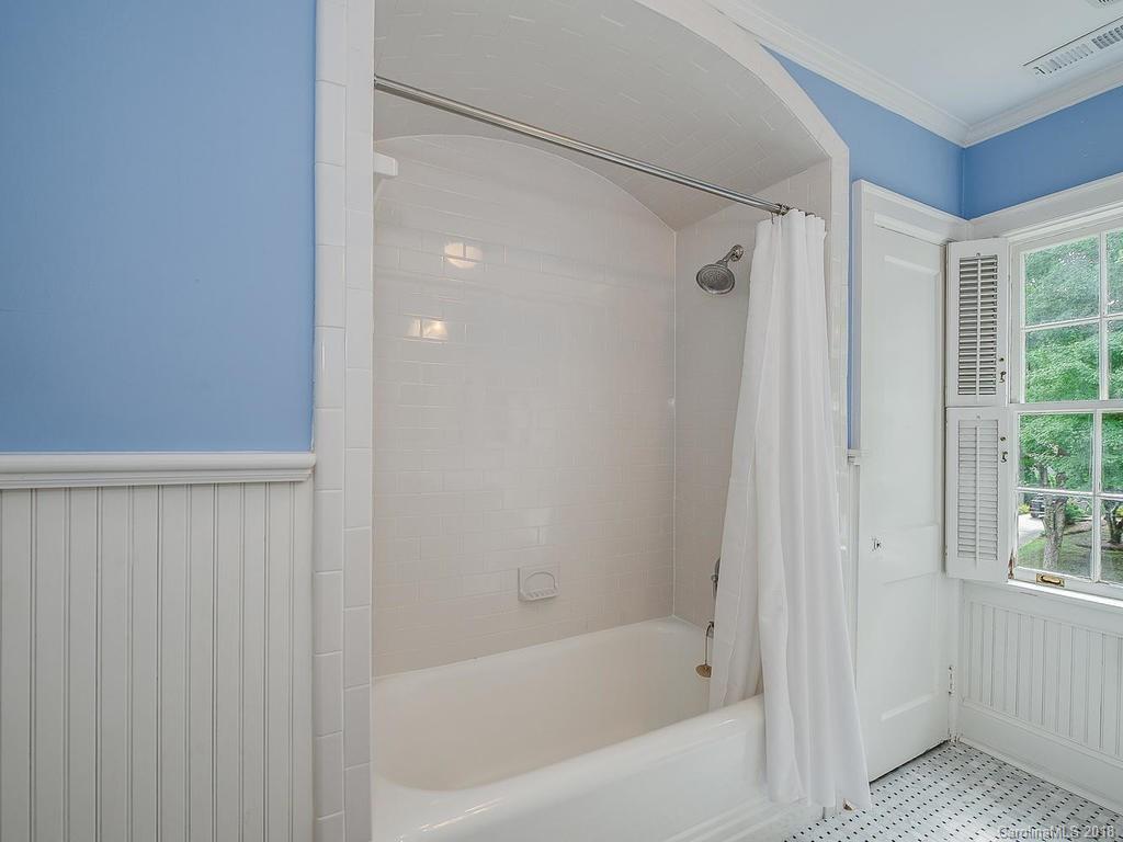 2237 Malvern Road Charlotte NC 28207