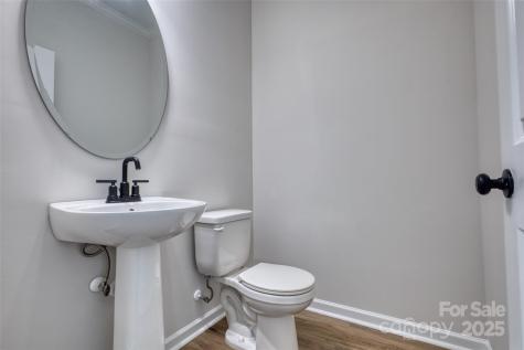 1541 Riverview Circle Fort Lawn SC 29714