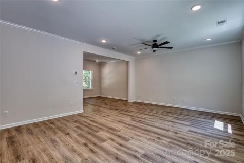 1541 Riverview Circle Fort Lawn SC 29714
