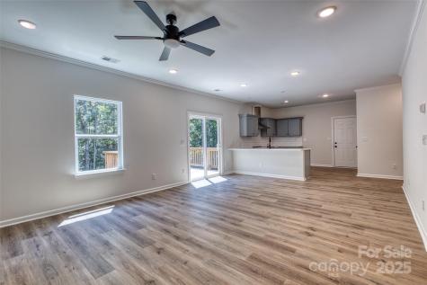 1541 Riverview Circle Fort Lawn SC 29714