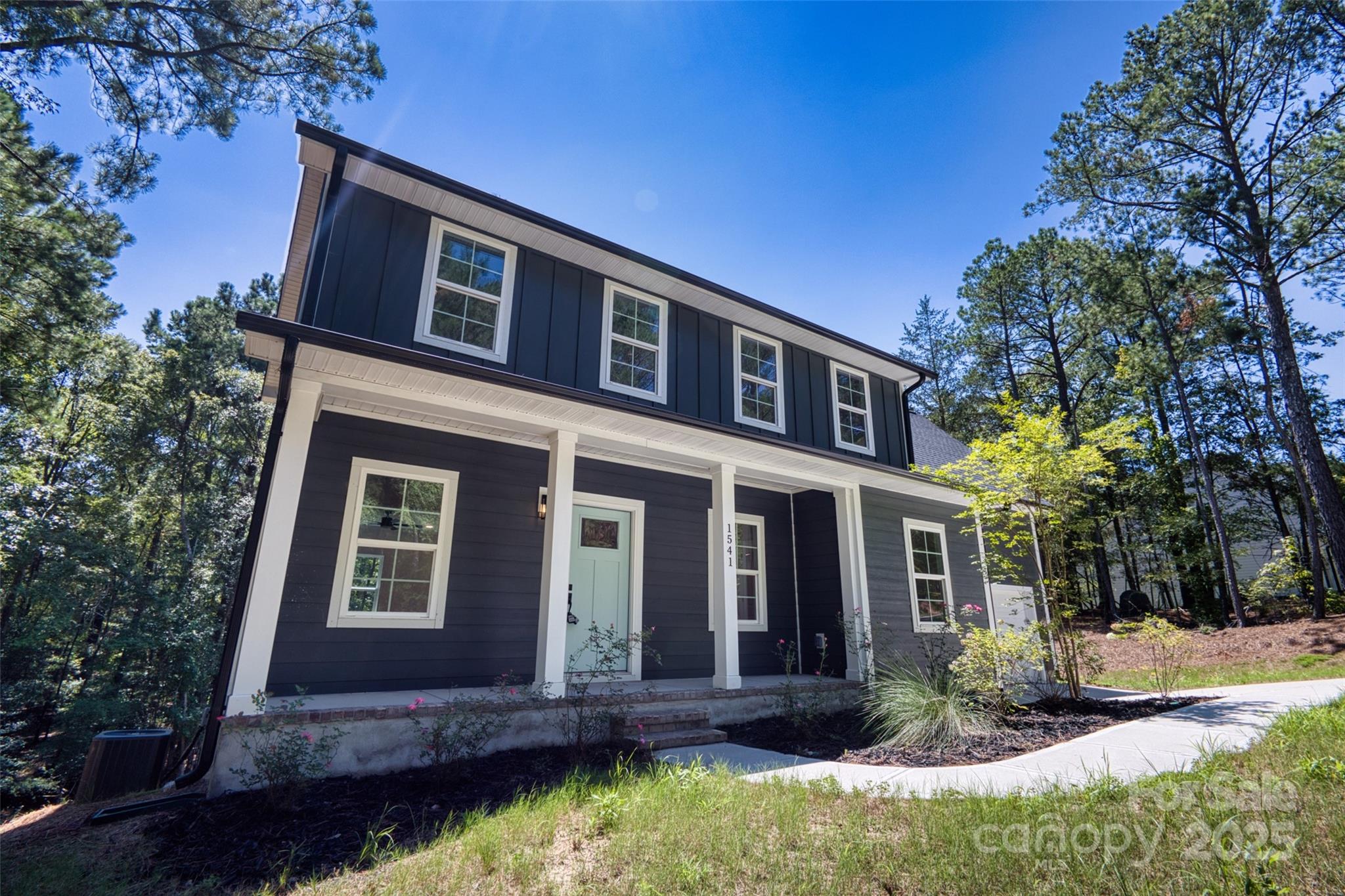 1541 Riverview Circle Fort Lawn SC 29714