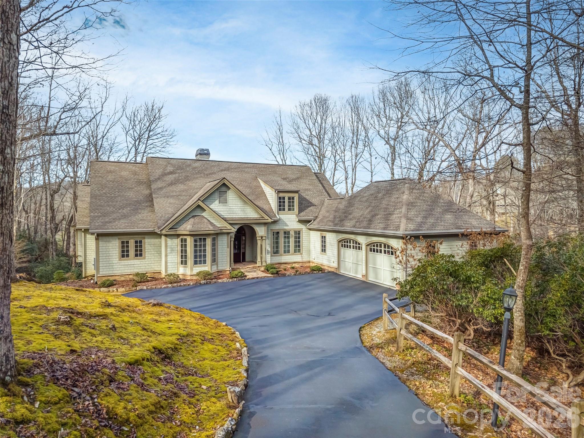 405 Kanasdatsi Drive Brevard NC 28712