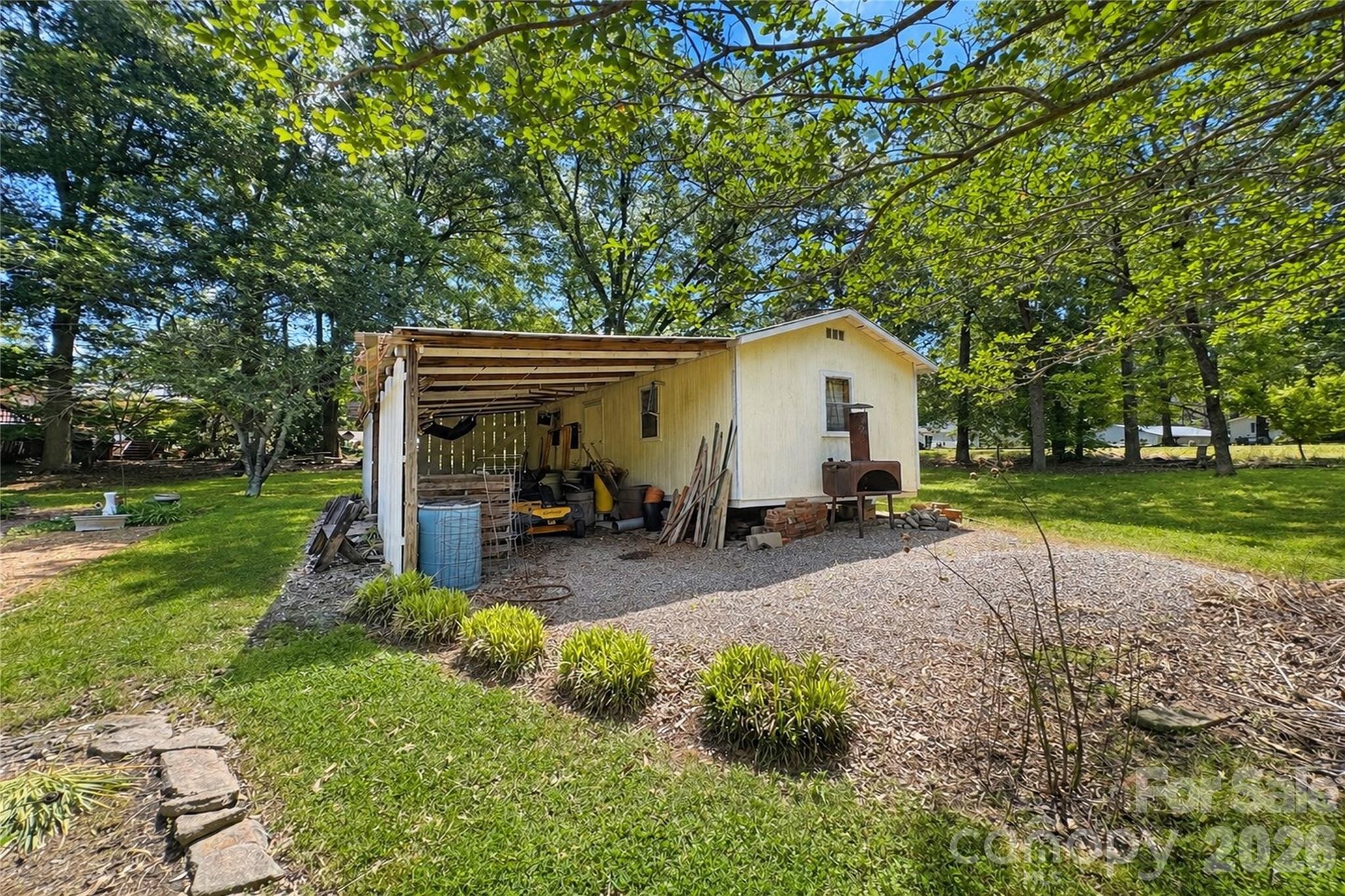 270 Lewis Ferry Road Statesville NC 28677