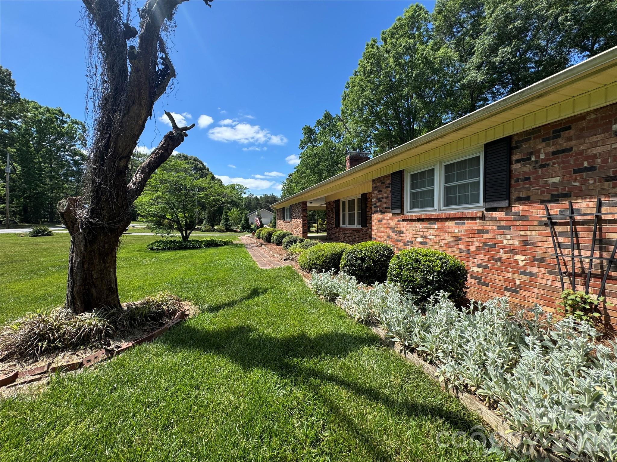 270 Lewis Ferry Road Statesville NC 28677