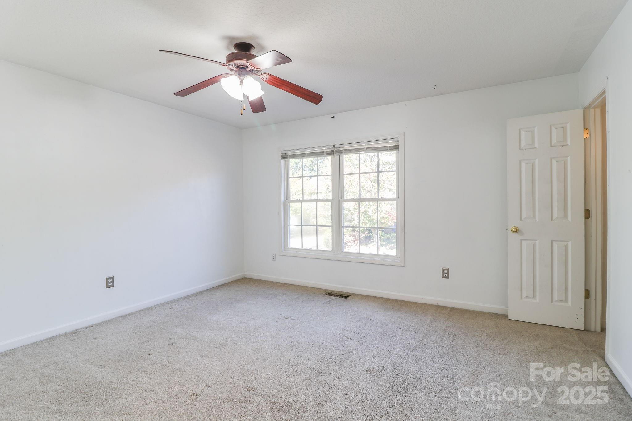 16 Aberdeen Drive Arden NC 28704