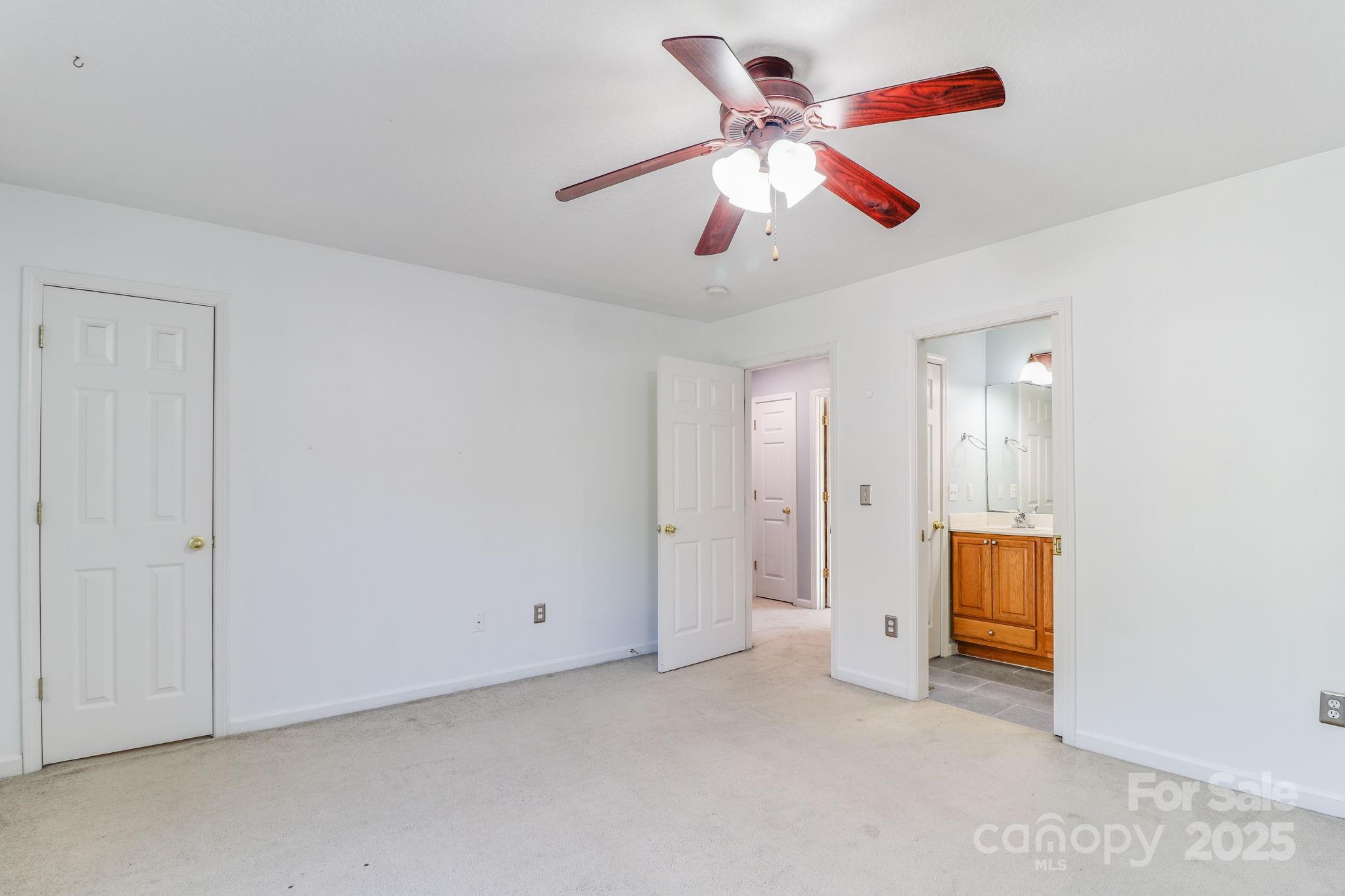 16 Aberdeen Drive Arden NC 28704