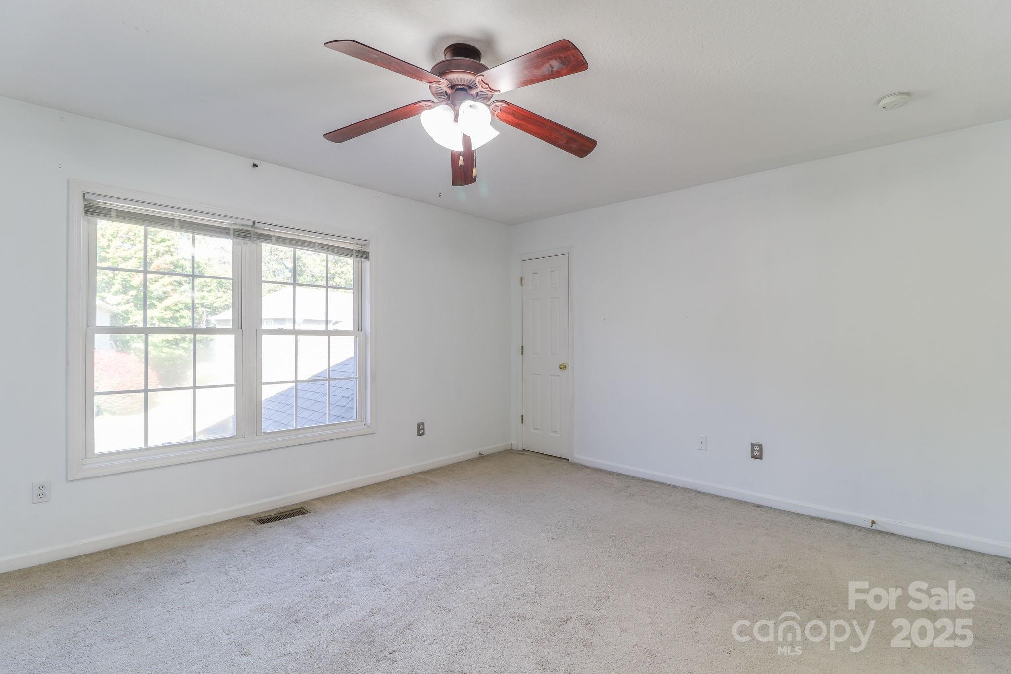 16 Aberdeen Drive Arden NC 28704