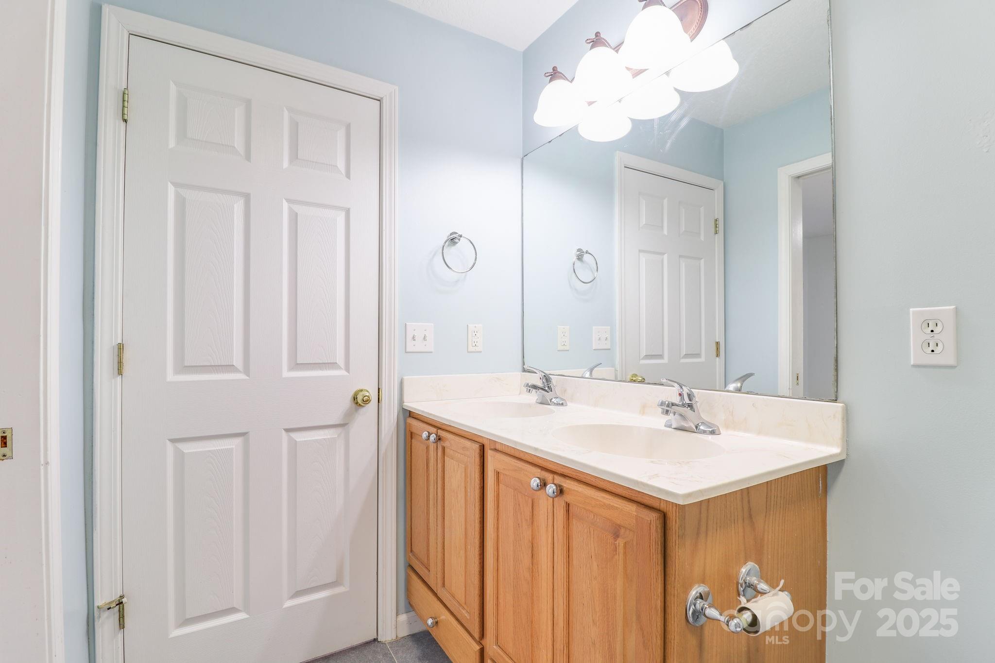 16 Aberdeen Drive Arden NC 28704