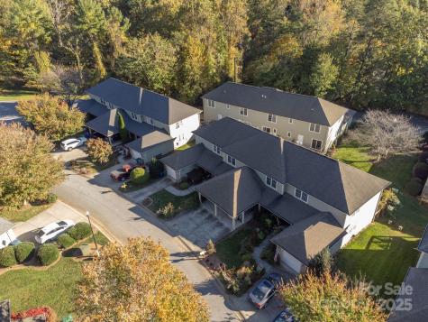 16 Aberdeen Drive Arden NC 28704