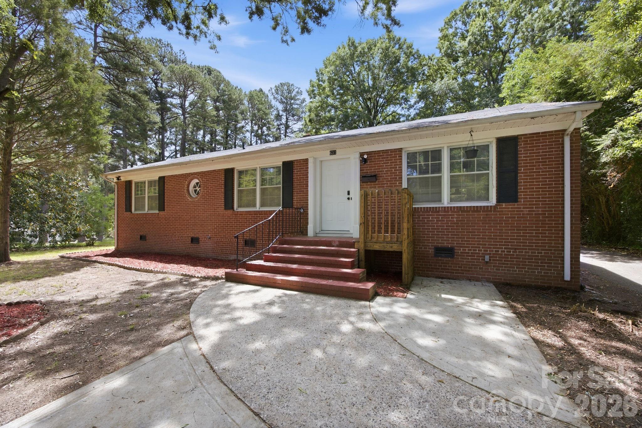 631 Townsend Avenue Gastonia NC 28052