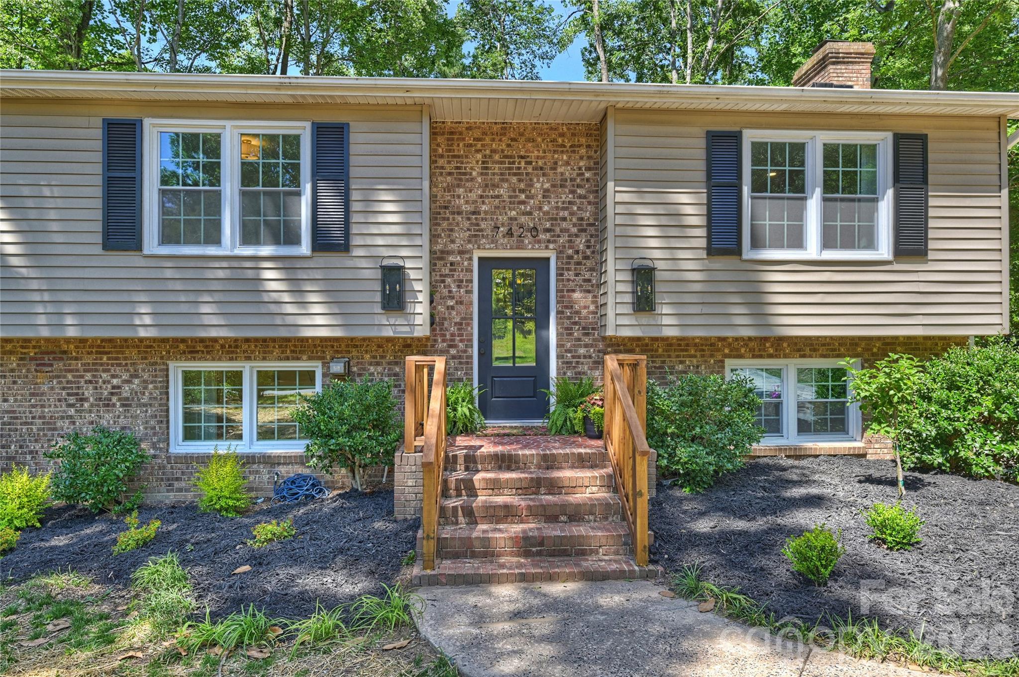 7420 Castlebar Road Charlotte NC 28270