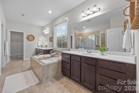 213 Candella Drive Matthews NC 28104