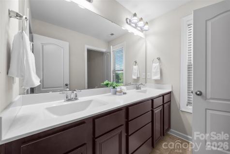 213 Candella Drive Matthews NC 28104