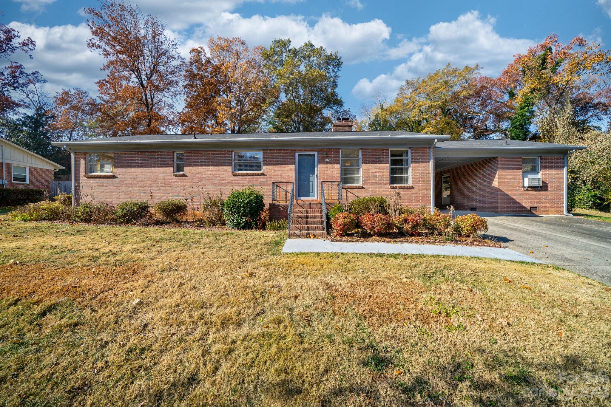 549 10th Street Place NW Hickory NC 28601