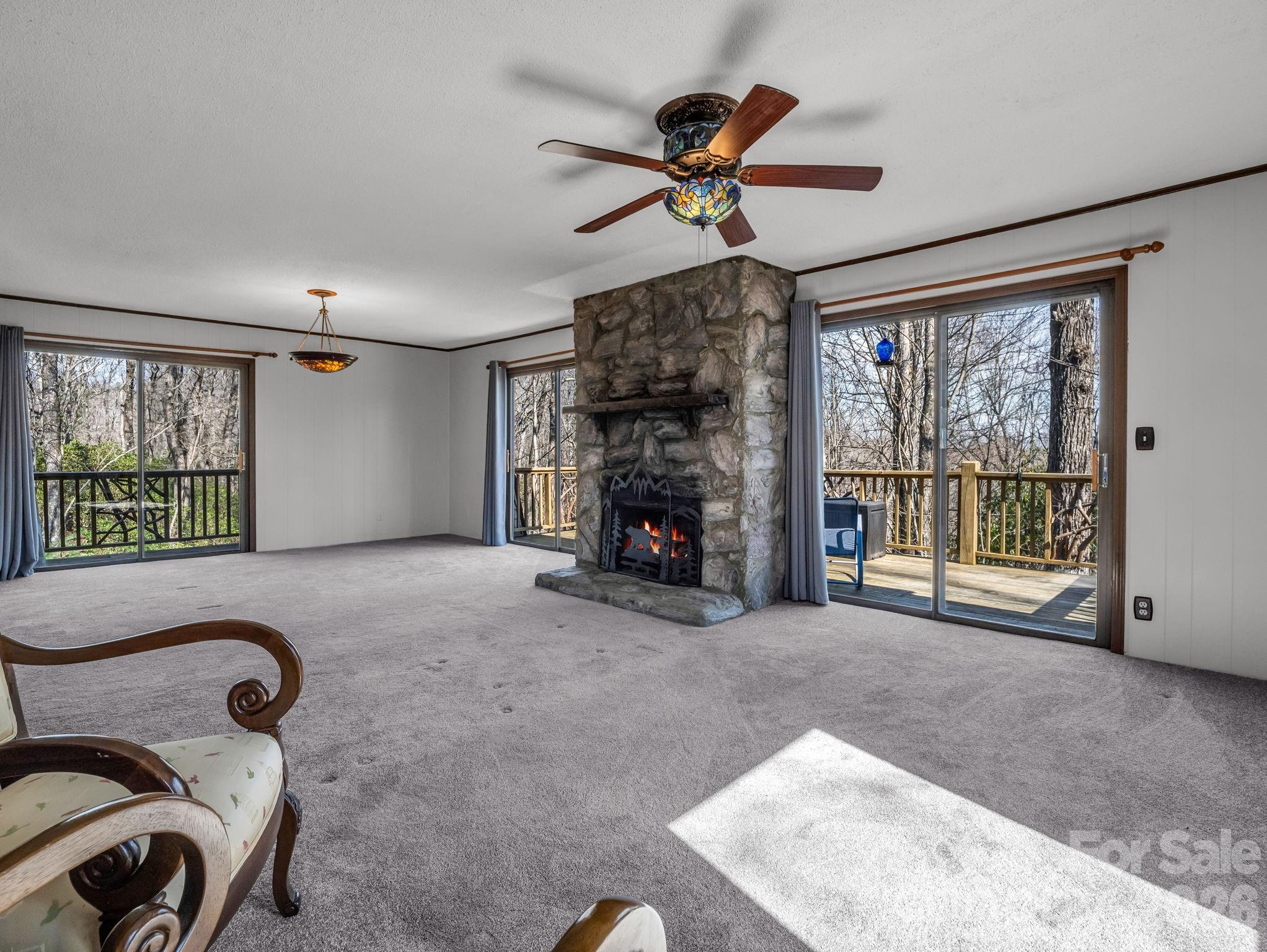 177 Tsisqua Circle Brevard NC 28712