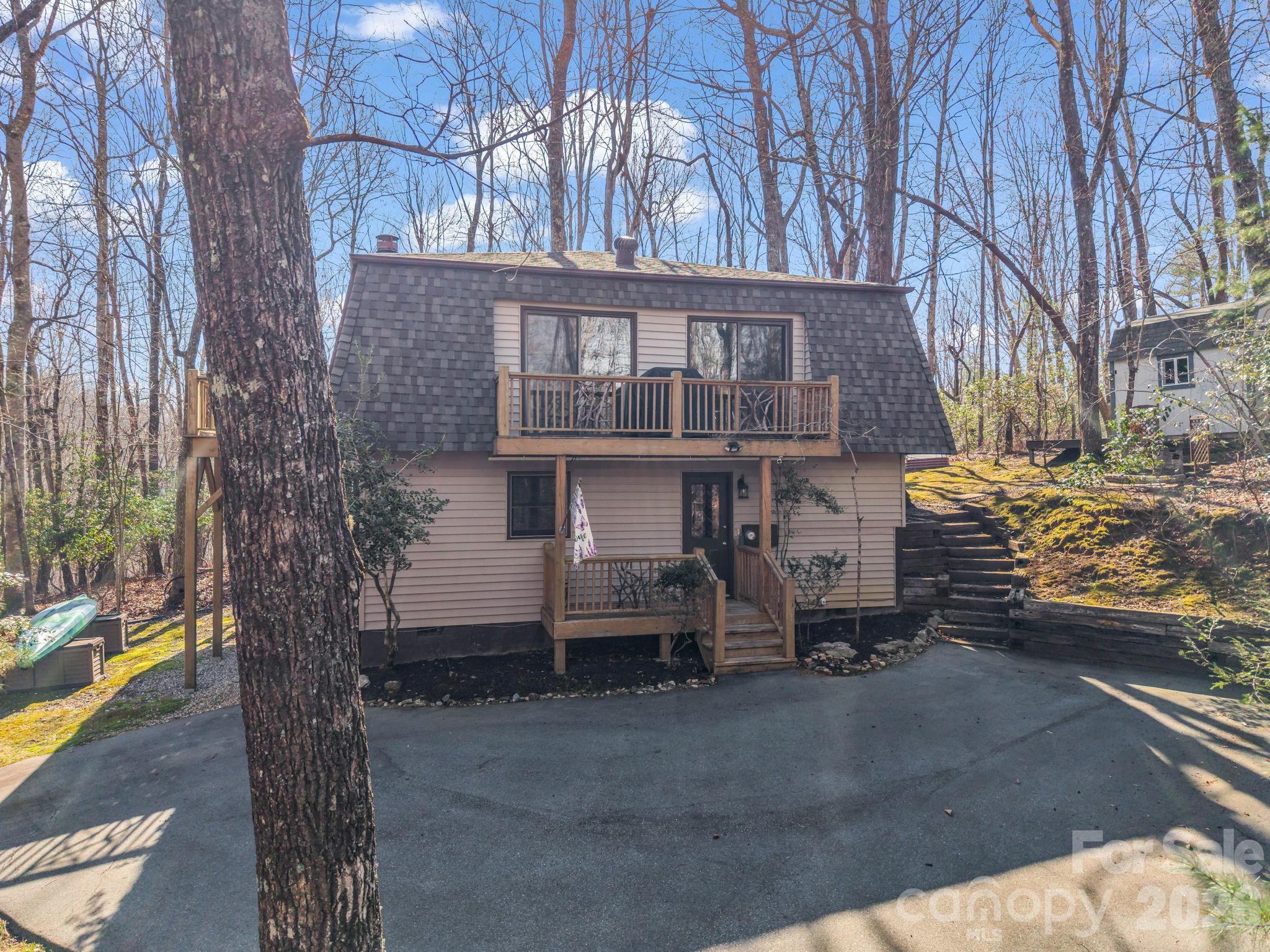 177 Tsisqua Circle Brevard NC 28712