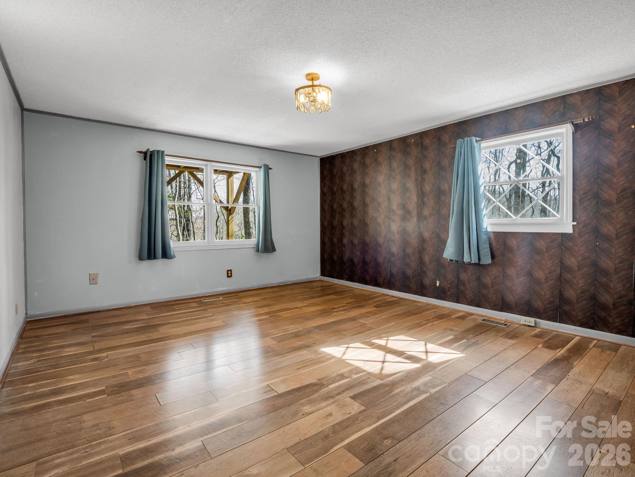 177 Tsisqua Circle Brevard NC 28712