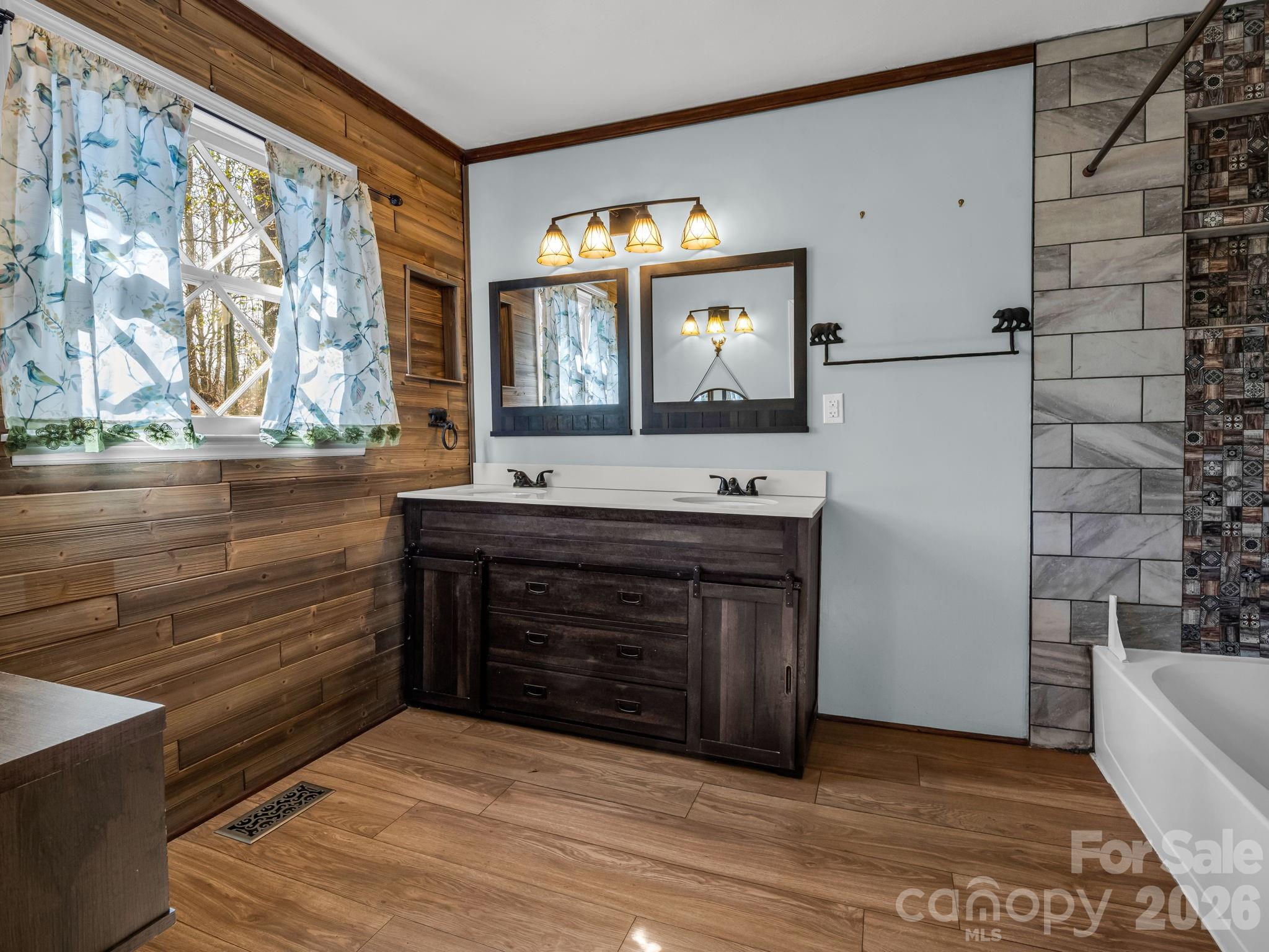 177 Tsisqua Circle Brevard NC 28712