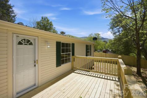 39 Upper Moffitt Road Asheville NC 28805