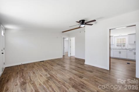 39 Upper Moffitt Road Asheville NC 28805