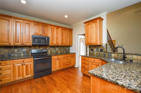3640 Maple Brook Drive Denver NC 28037
