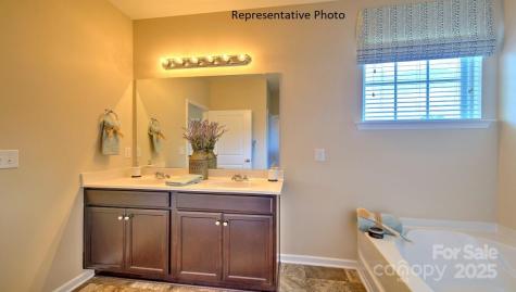 637 17th Avenue Drive NE Hickory NC 28601