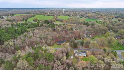 410 W Elm Street Wingate NC 28174