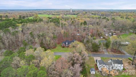 410 W Elm Street Wingate NC 28174