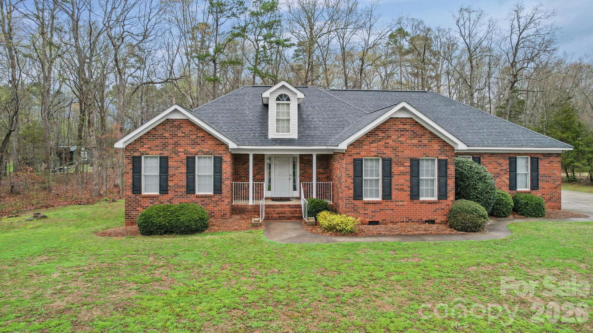 410 W Elm Street Wingate NC 28174