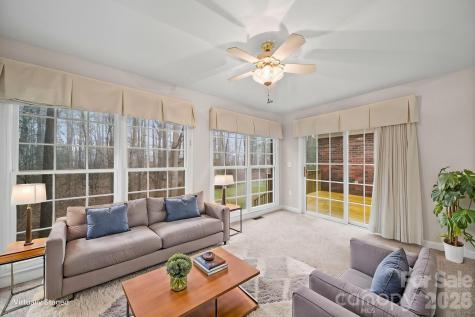 410 W Elm Street Wingate NC 28174