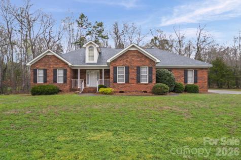 410 W Elm Street Wingate NC 28174