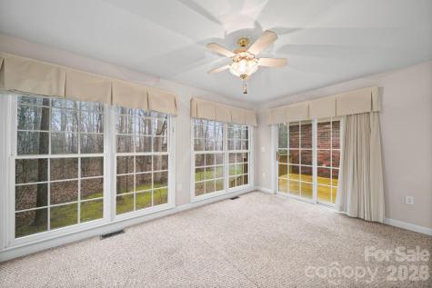410 W Elm Street Wingate NC 28174