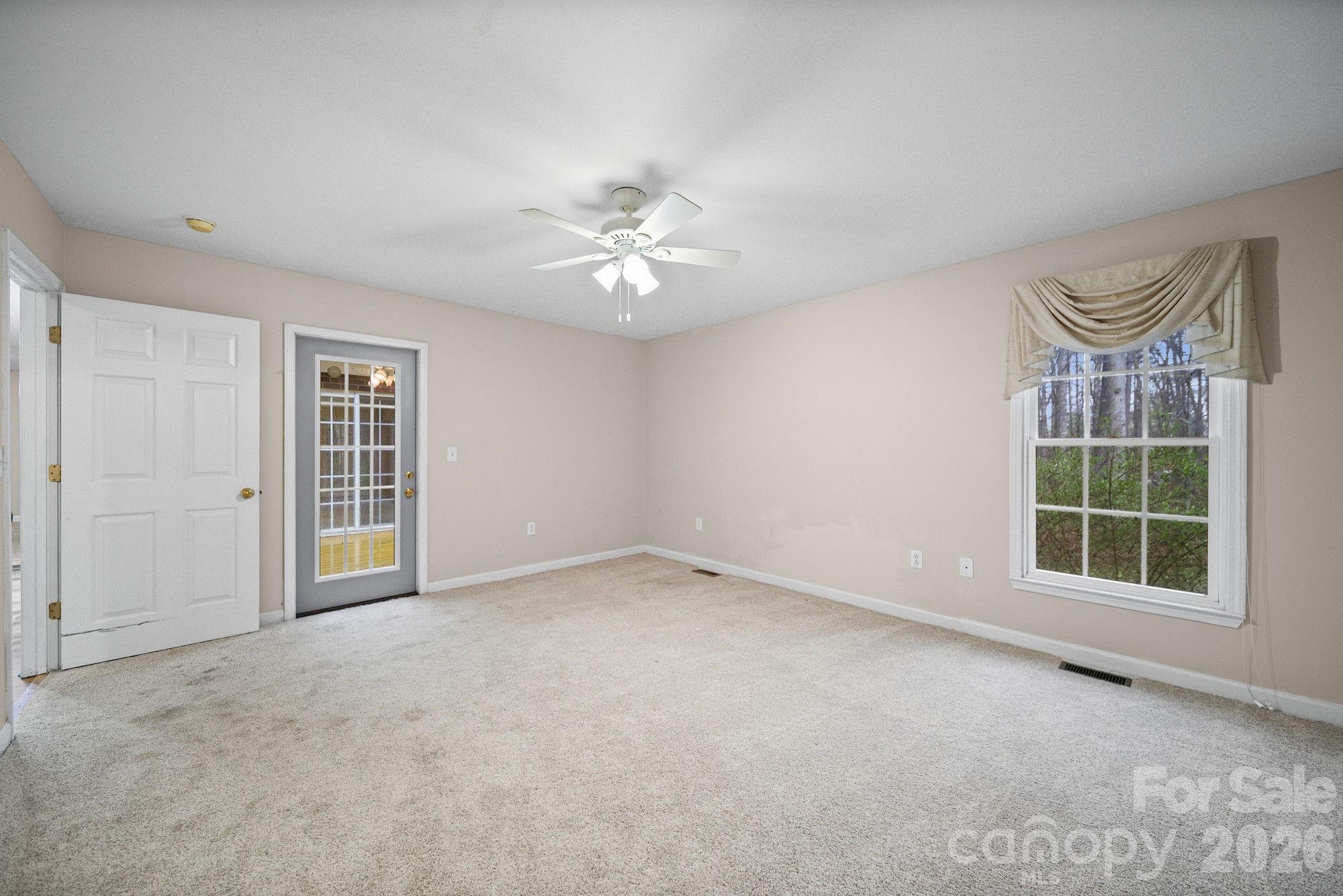 410 W Elm Street Wingate NC 28174
