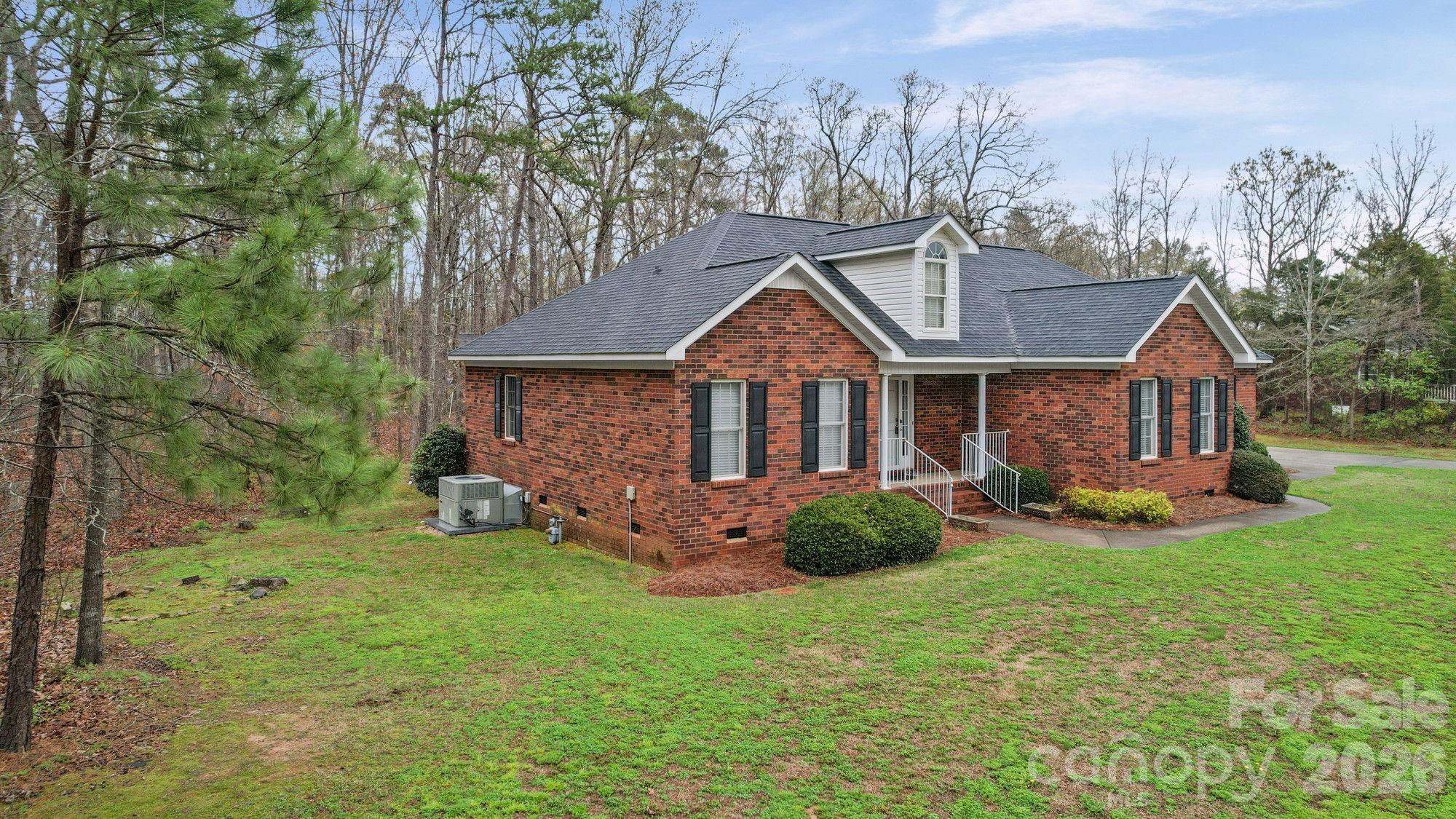 410 W Elm Street Wingate NC 28174
