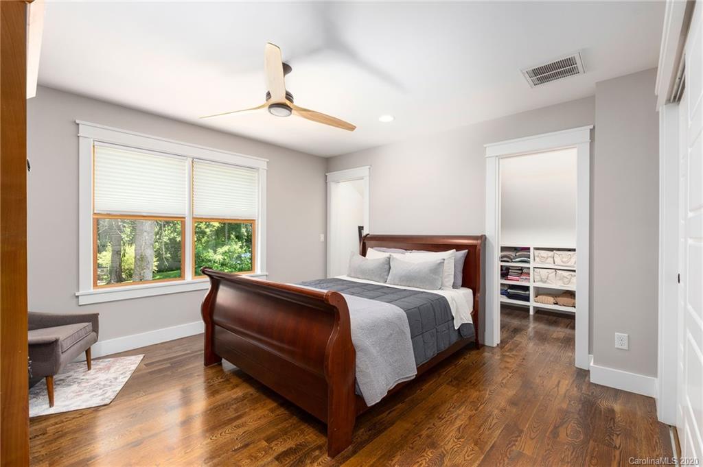 60 Hibriten Drive Asheville NC 28801