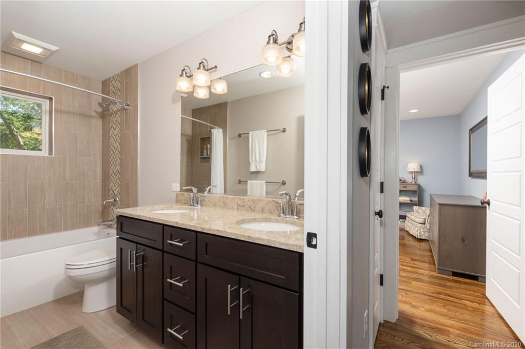 60 Hibriten Drive Asheville NC 28801
