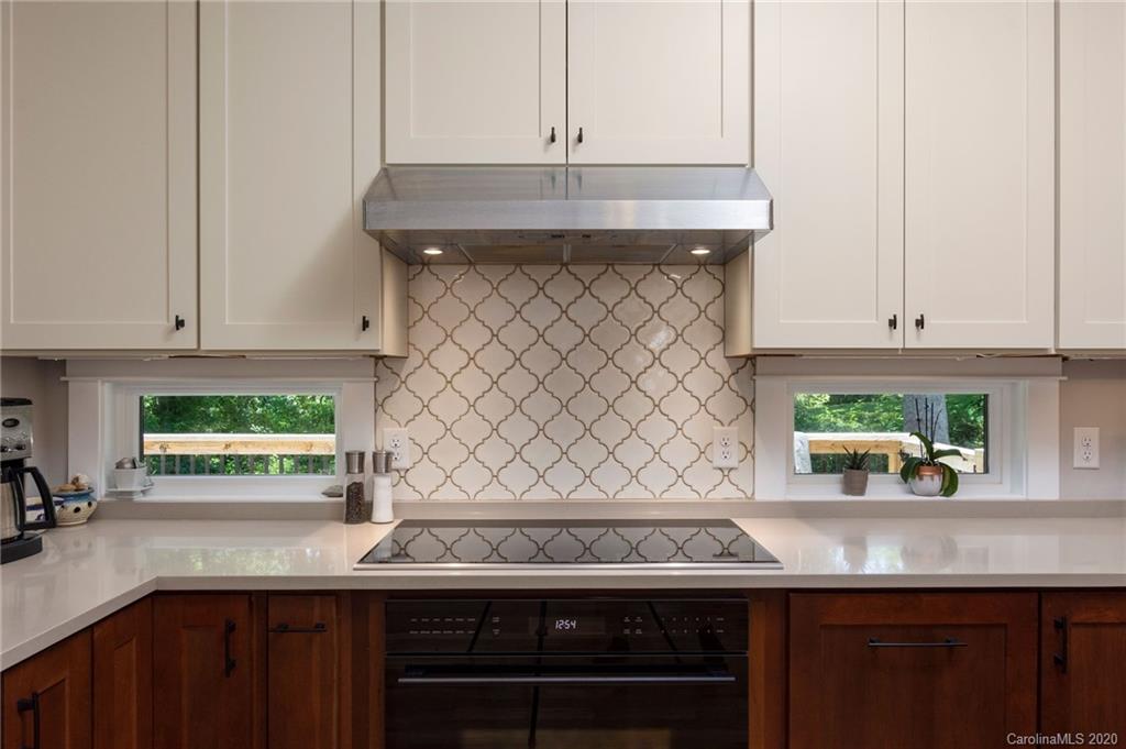 60 Hibriten Drive Asheville NC 28801