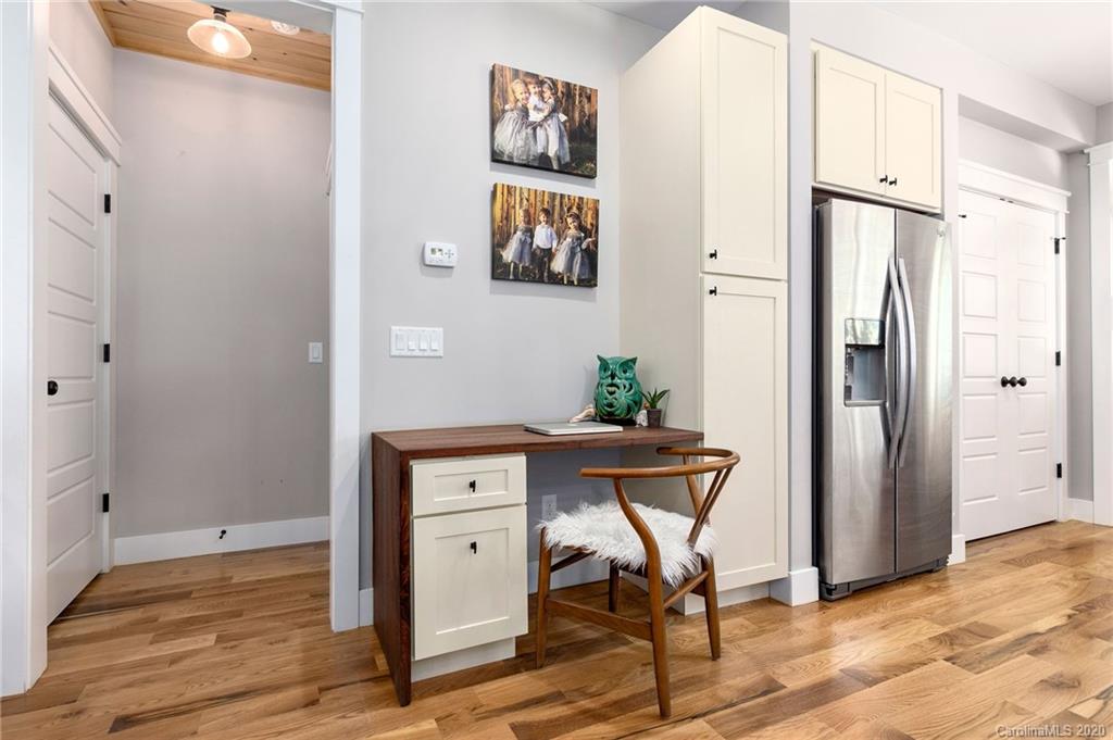 60 Hibriten Drive Asheville NC 28801