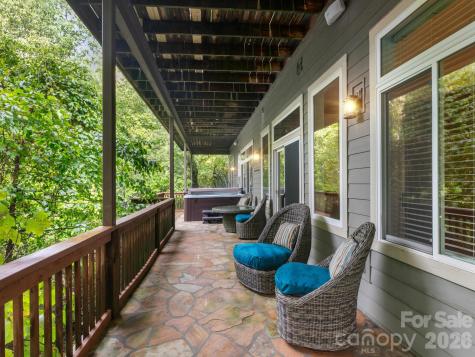 60 Whispering Stream Trail Hendersonville NC 28739