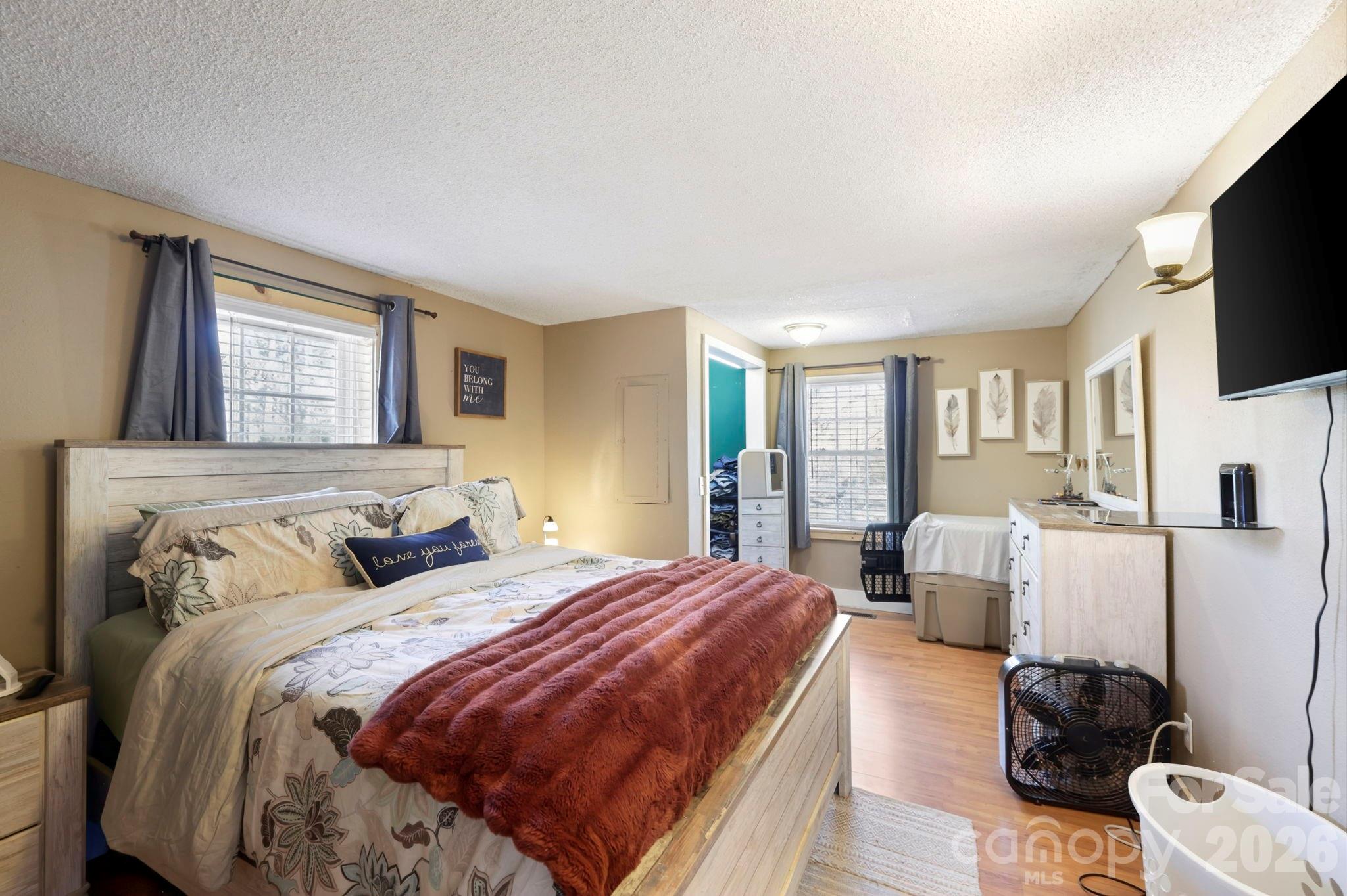 112 Gibbs Street Hendersonville NC 28739