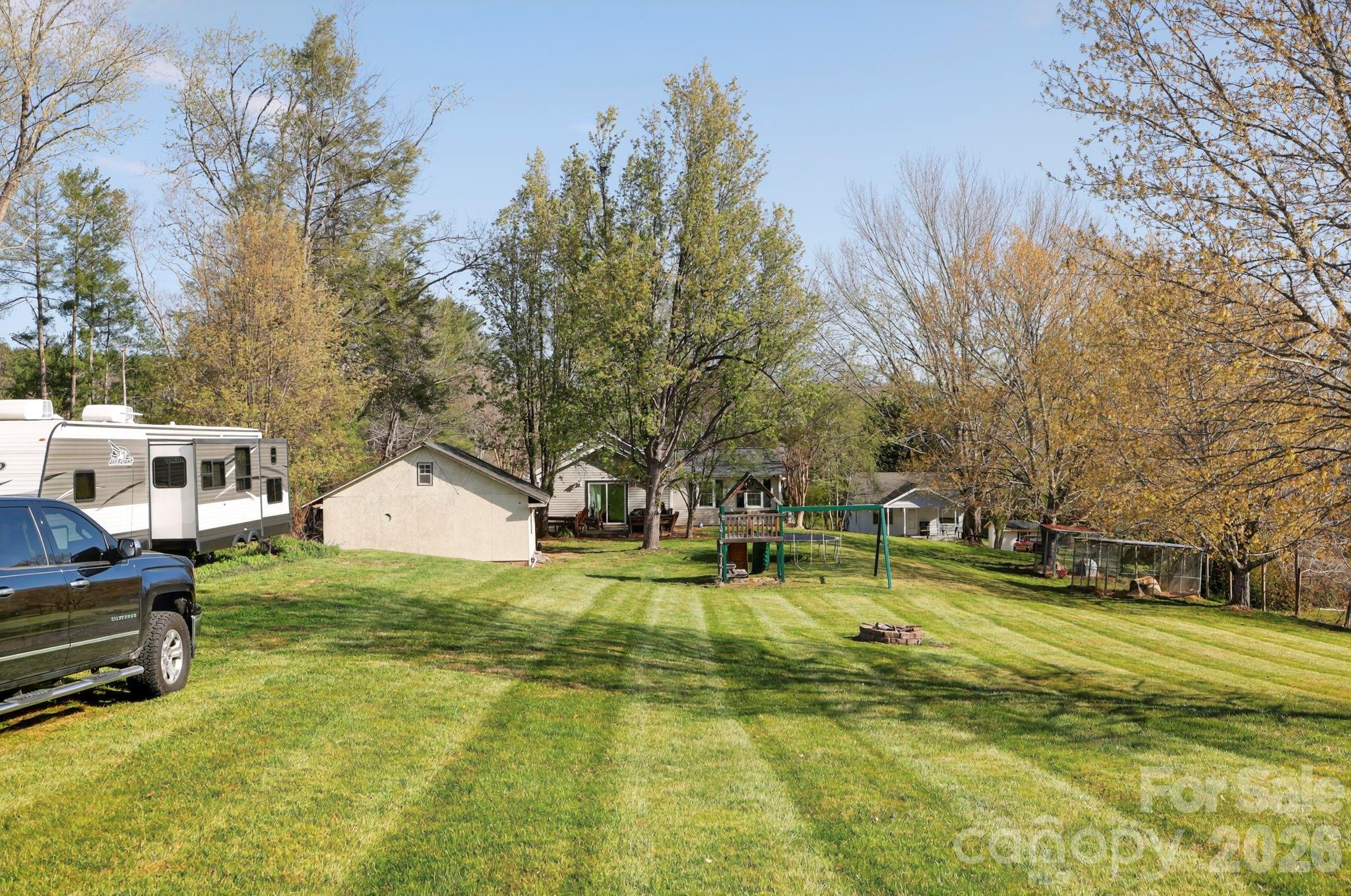 112 Gibbs Street Hendersonville NC 28739