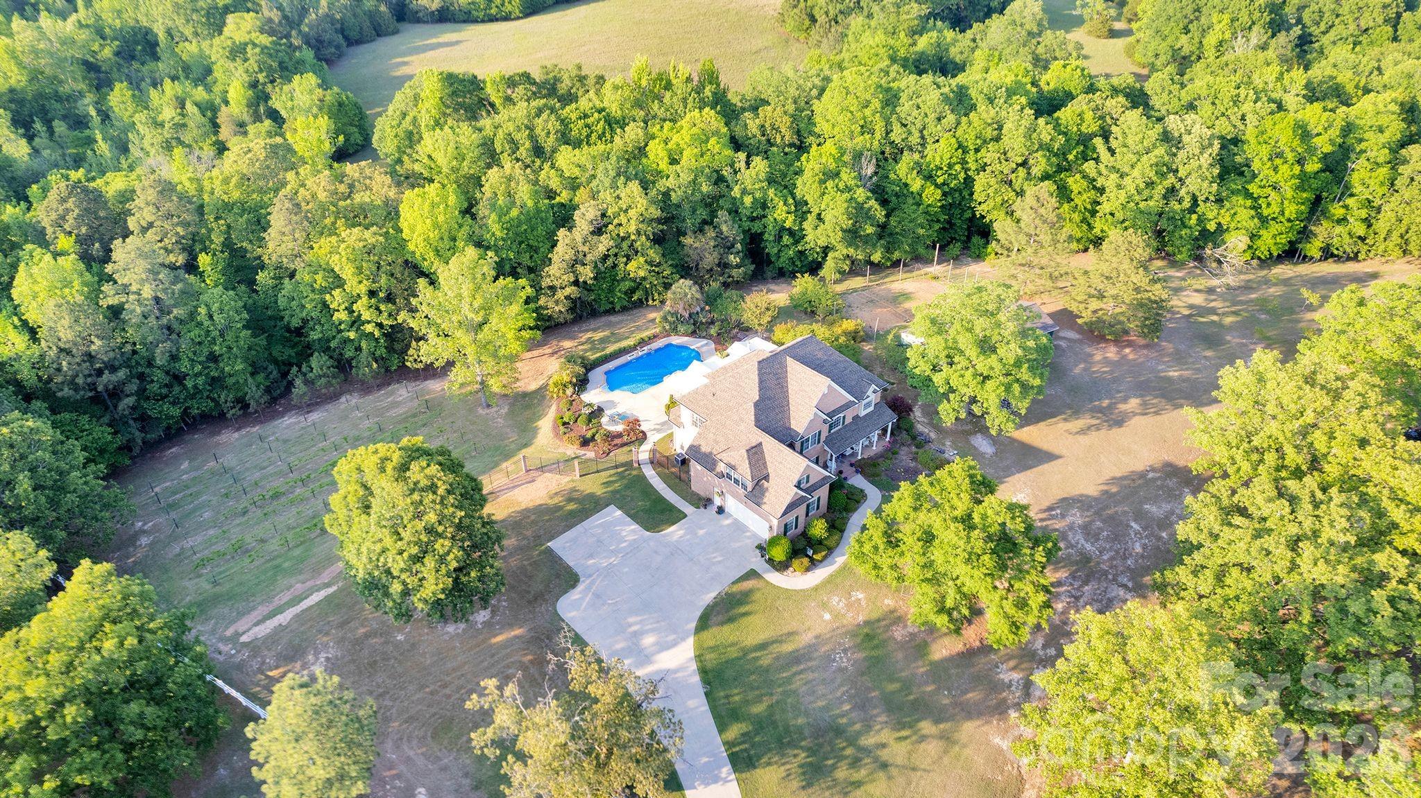 1171 Hilldale Drive Lancaster SC 29720