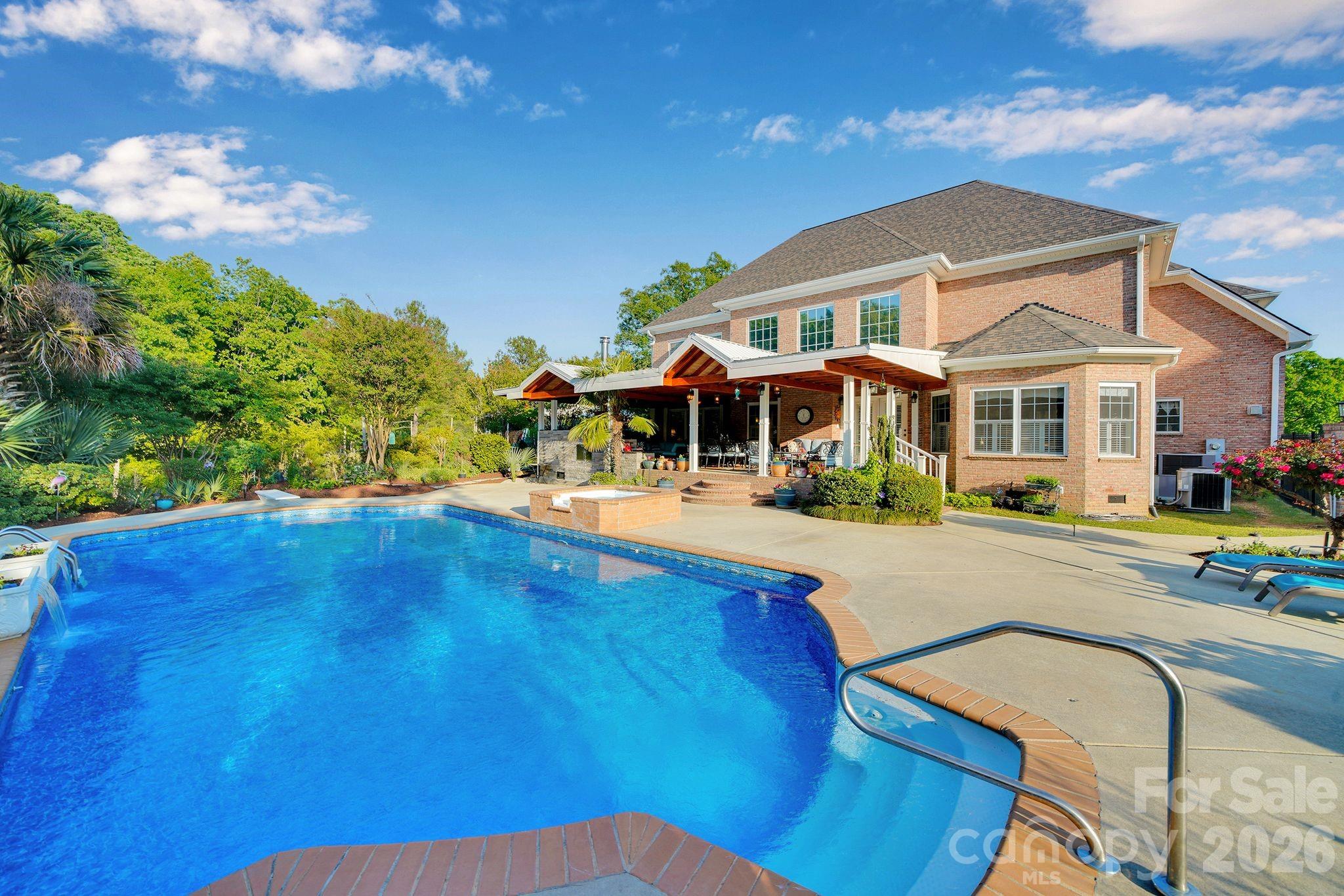 1171 Hilldale Drive Lancaster SC 29720