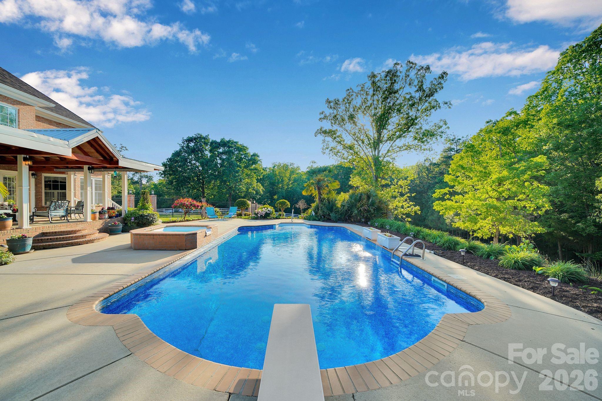 1171 Hilldale Drive Lancaster SC 29720